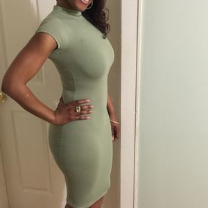 Meet your Posher, Steph